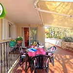 דירה Leona & Borna's Lapad