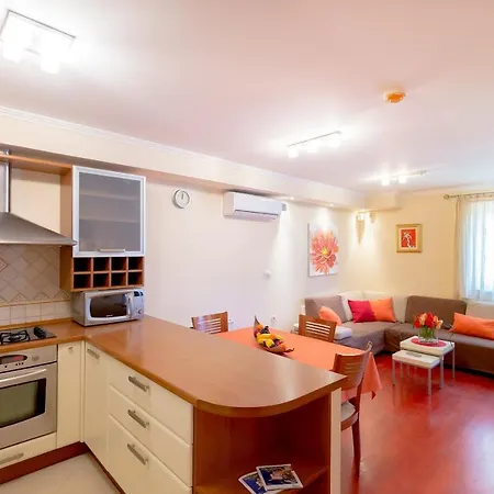 Apartment Leona & Borna's Lapad