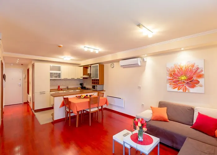 Leona & Borna's Lapad * Dubrovnik