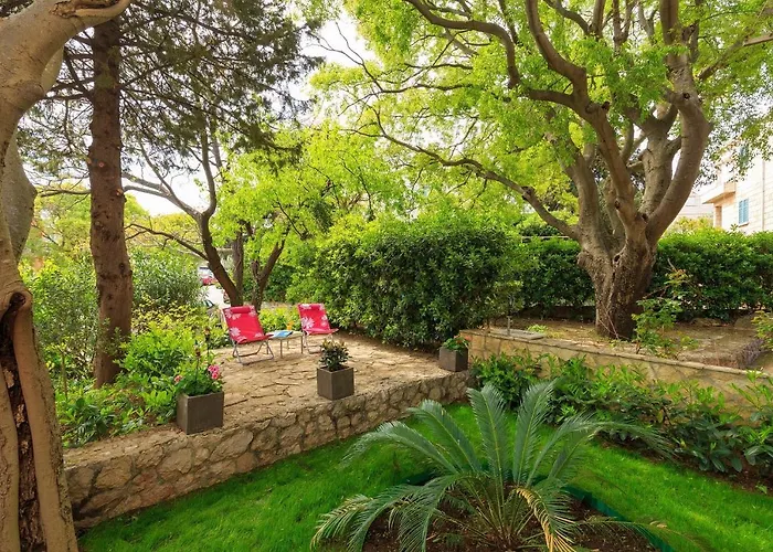 Leona & Borna's Lapad * Dubrovnik