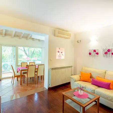 Leona & Borna's Lapad Apartman Dubrovnik