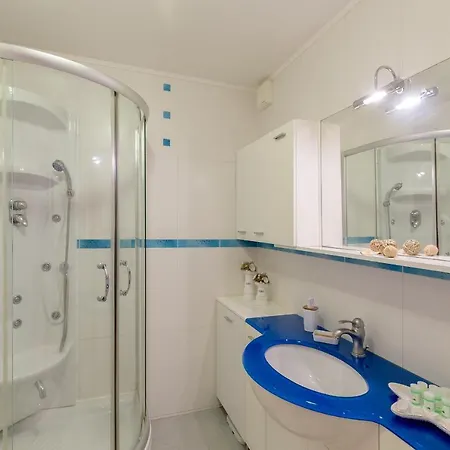 Leona & Borna's Lapad *