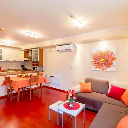 Leona & Borna's Lapad