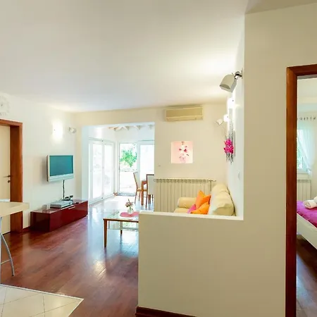 Leona & Borna's Lapad * ドゥブロブニク