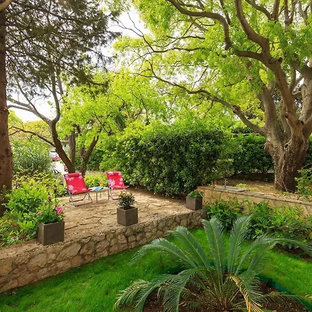 Leona & Borna's Lapad * ドゥブロブニク